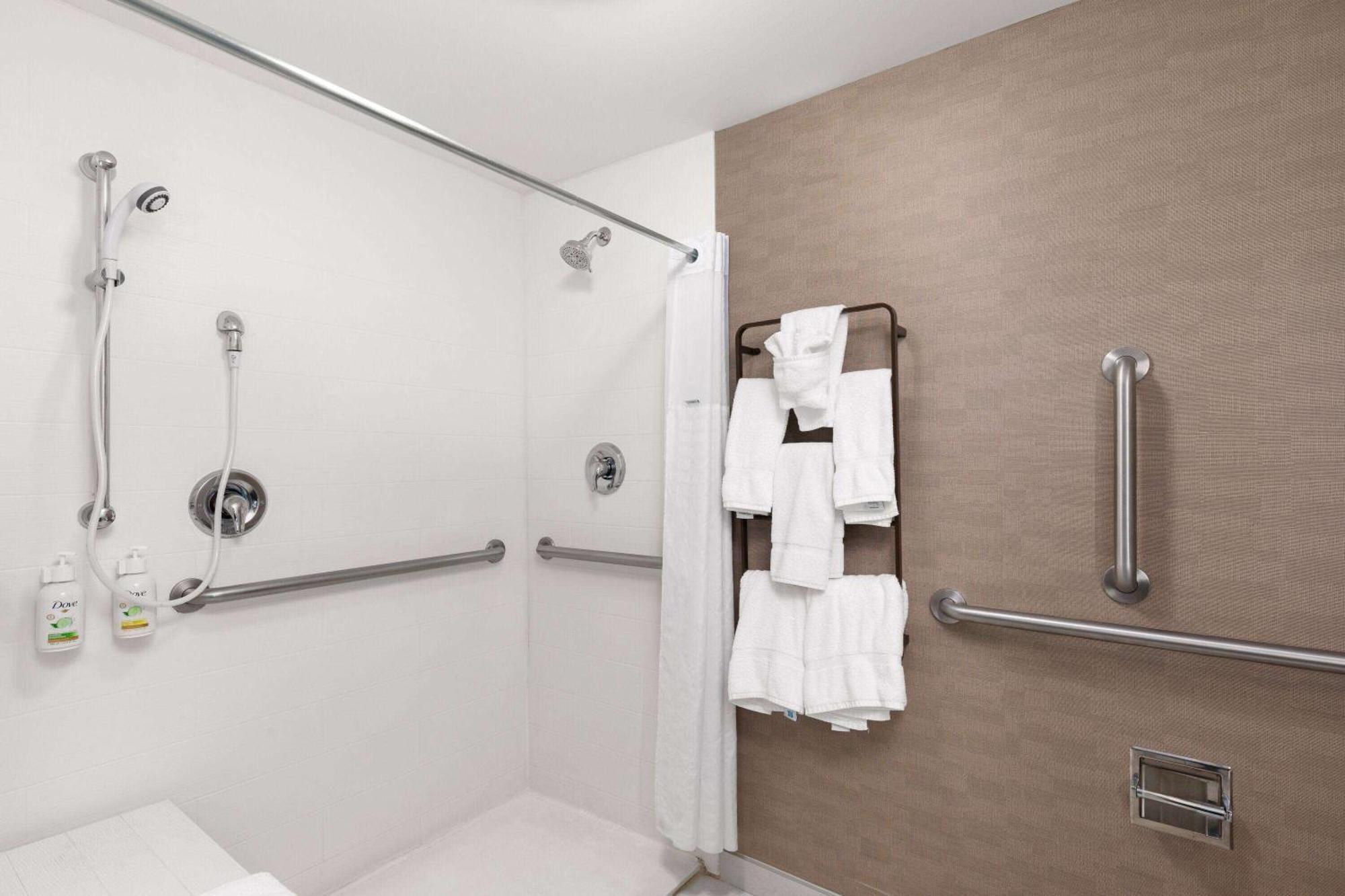 La Quinta By Wyndham Knoxville Central Papermill Extérieur photo