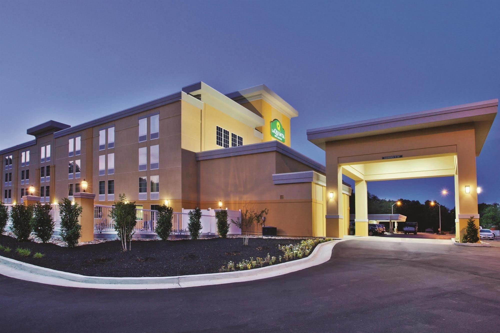 La Quinta By Wyndham Knoxville Central Papermill Extérieur photo
