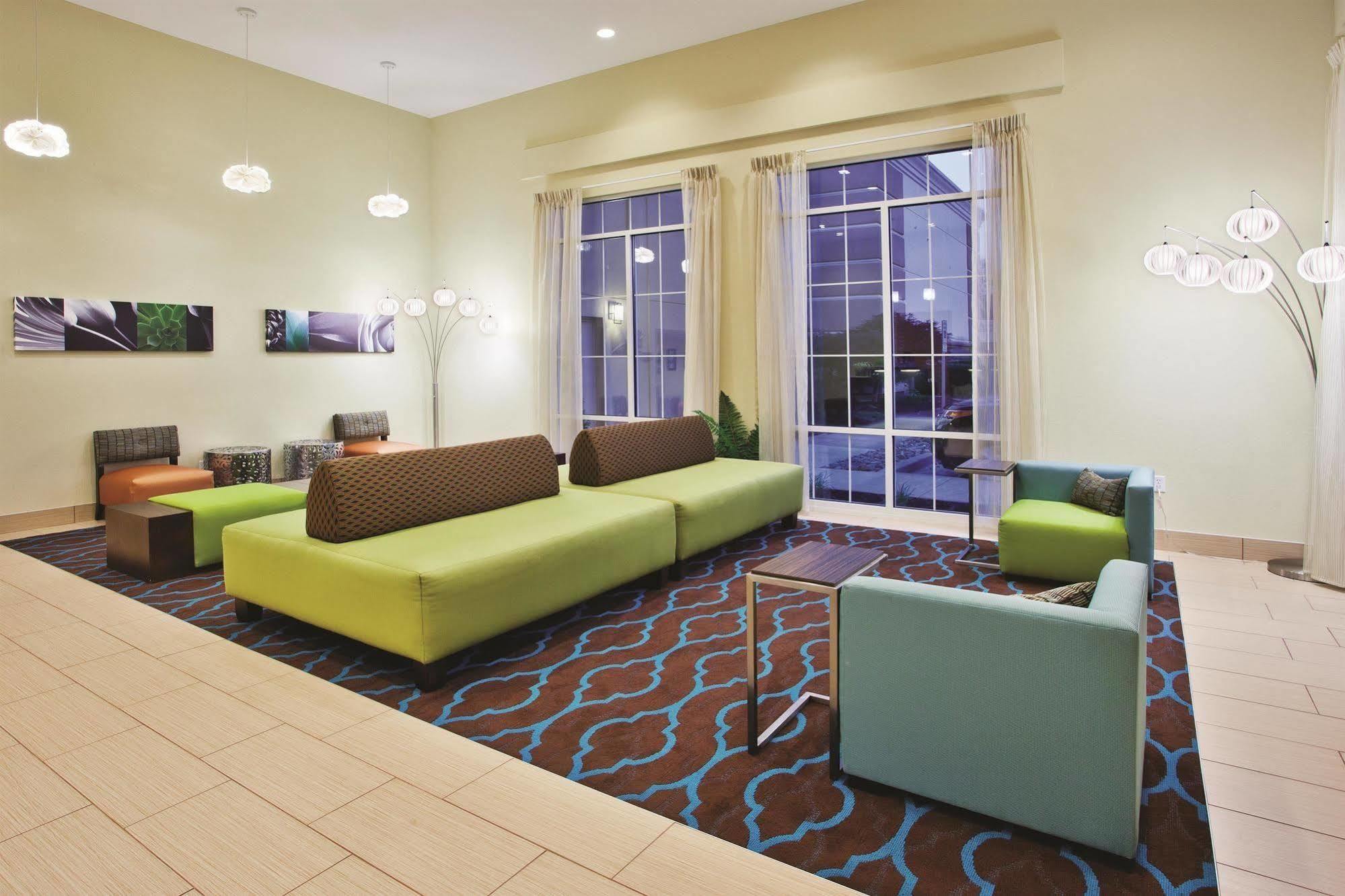 La Quinta By Wyndham Knoxville Central Papermill Extérieur photo